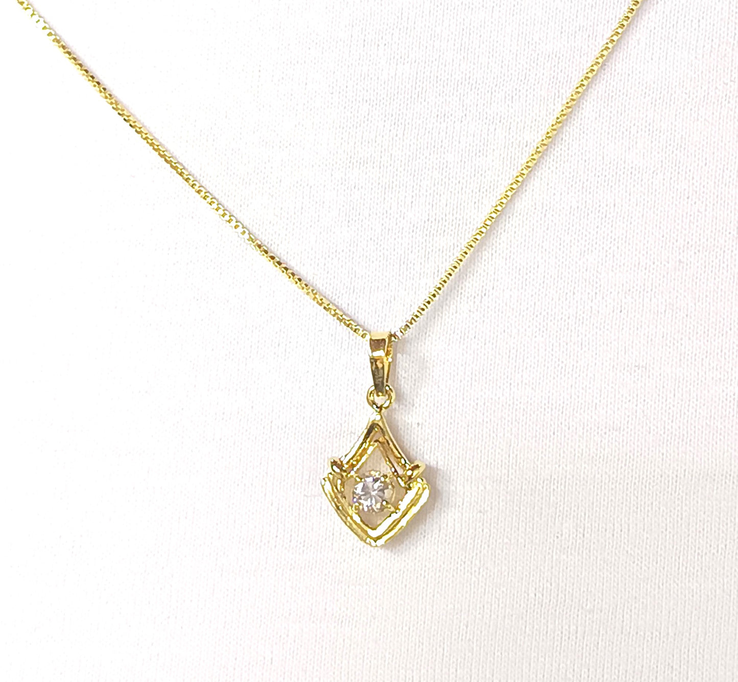 Pingente Folheado em Ouro Amarelo