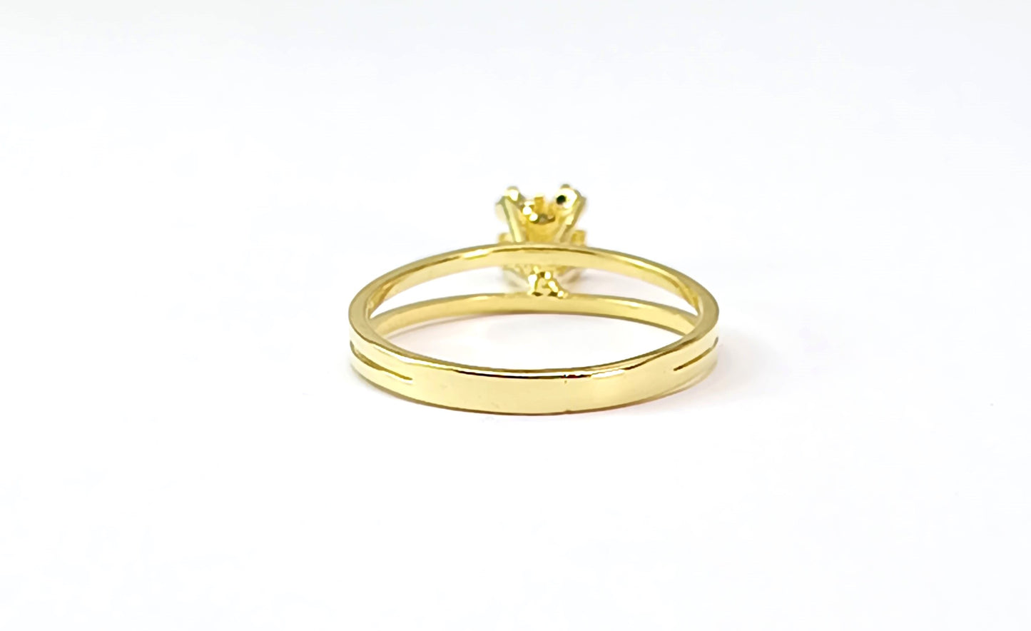 Anel Folheado em Ouro Amarelo