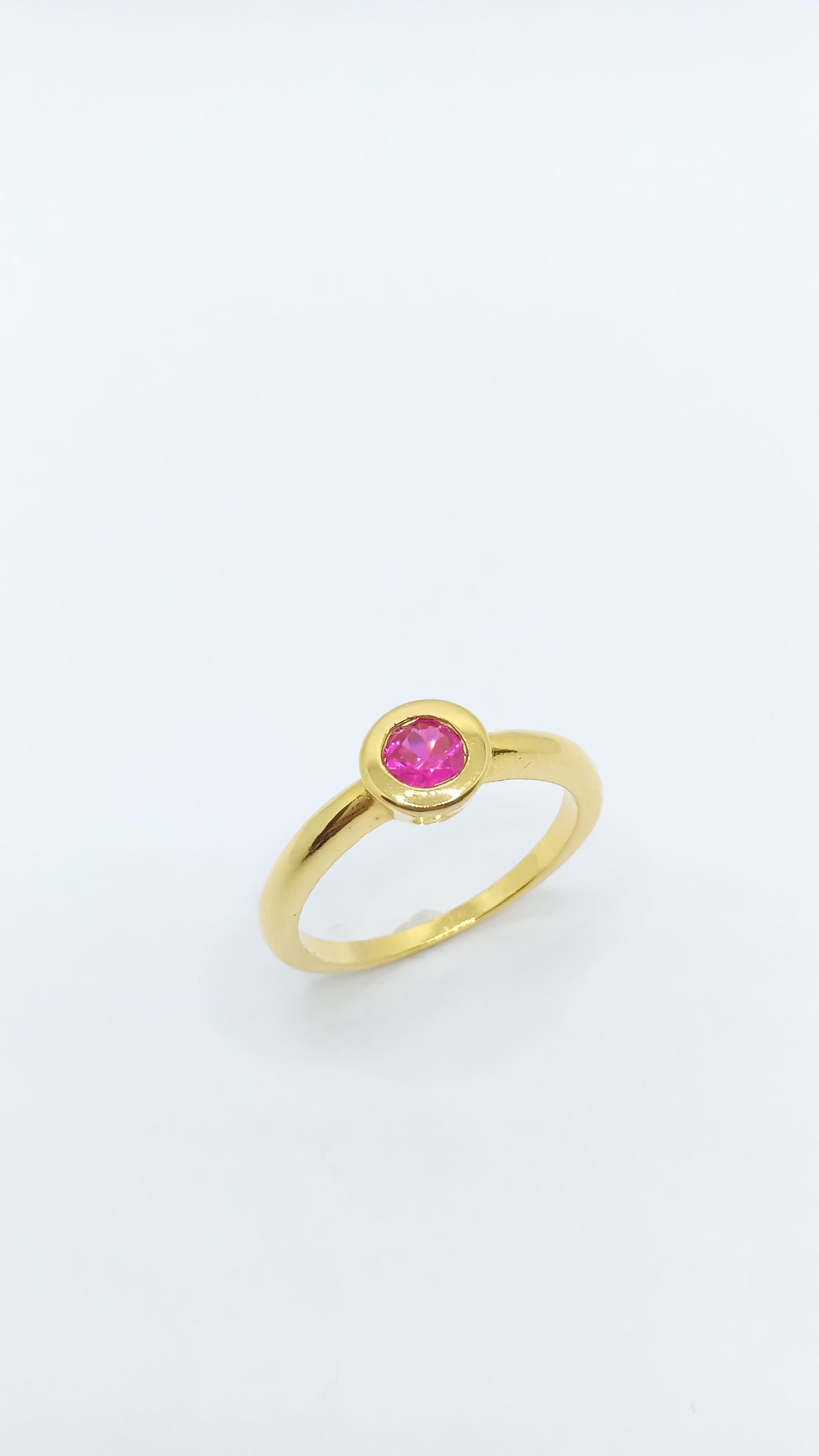 Anel em Prata com banho em Ouro Amarelo e Cristal Colorido