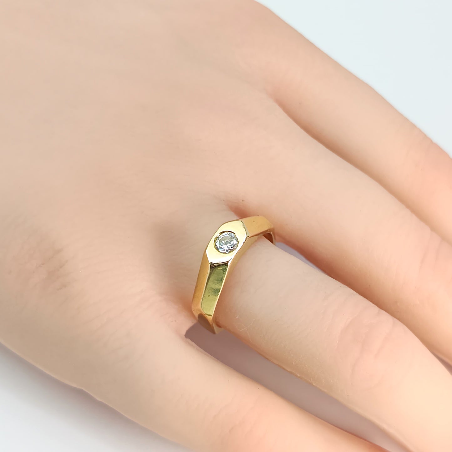Anel Folheado em Ouro Amarelo