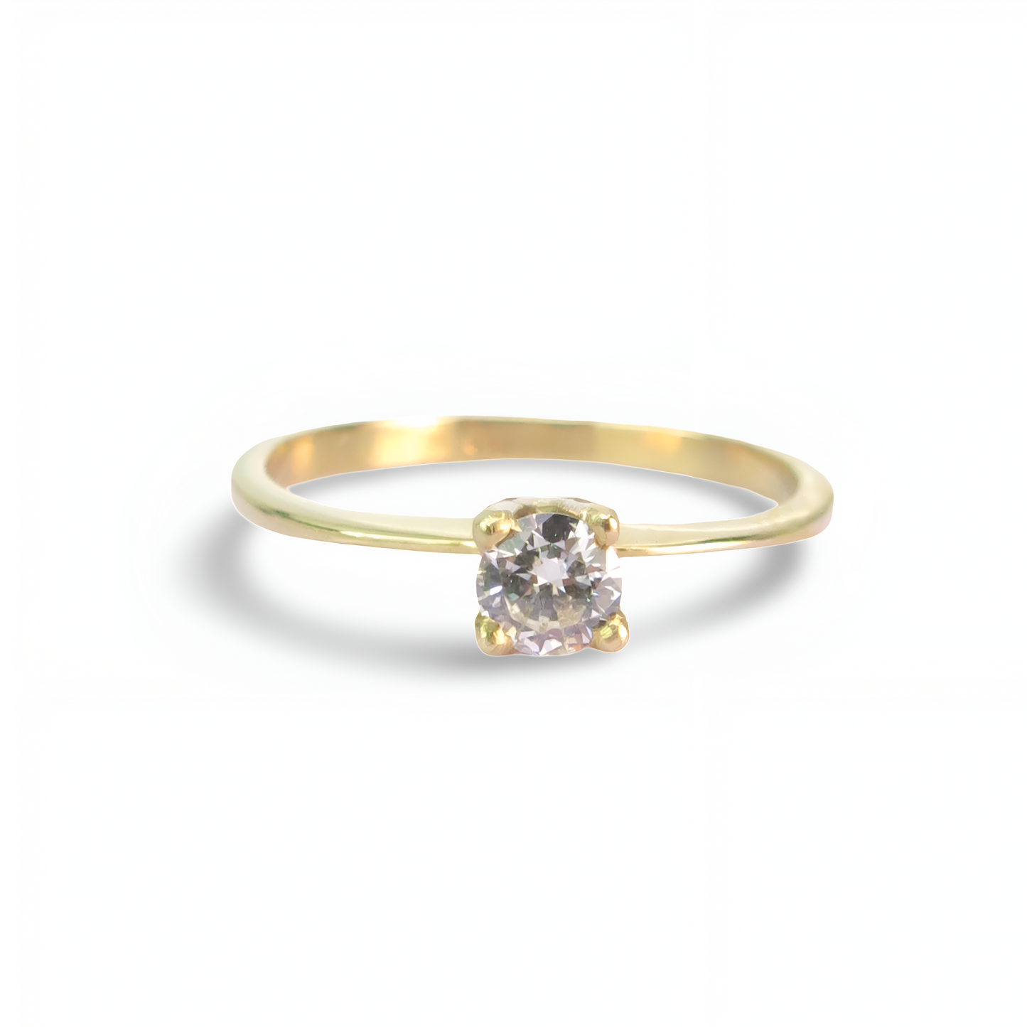 Anel Solitário com Diamante em Ouro Amarelo