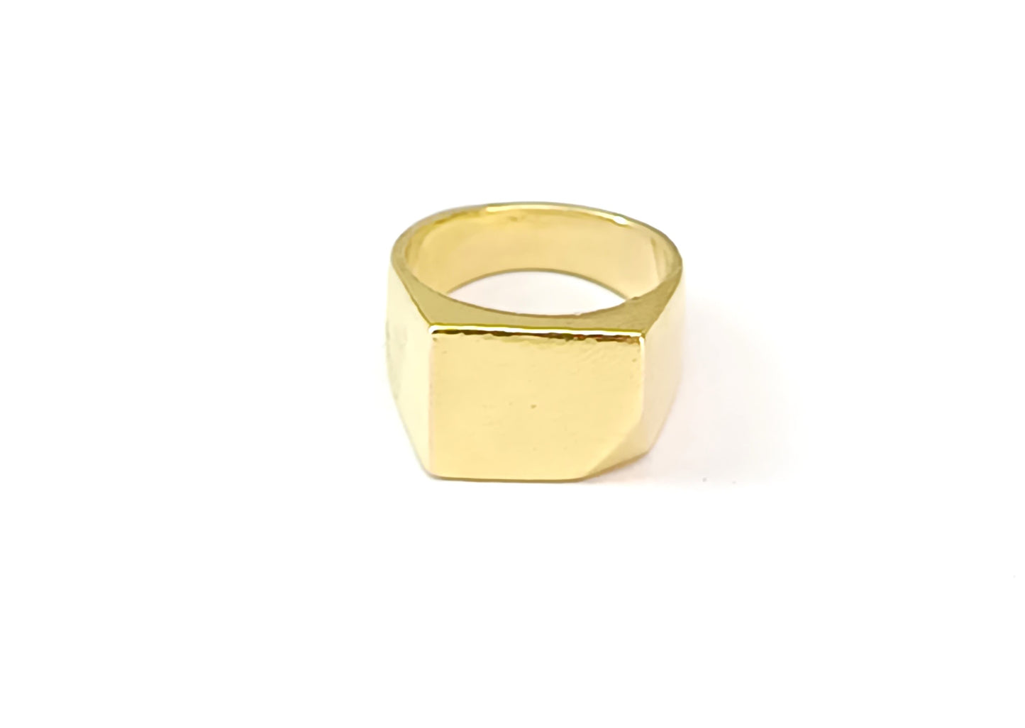 Anel Folheado em Ouro Amarelo