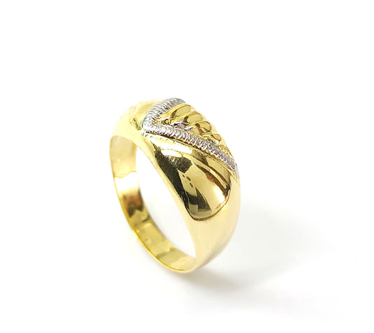 Anel Folheado em Ouro Amarelo
