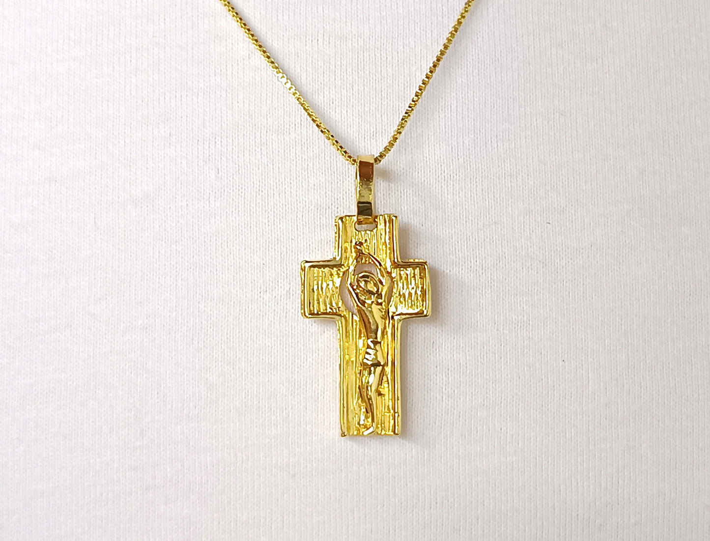 Pingente Folheado em Ouro Amarelo