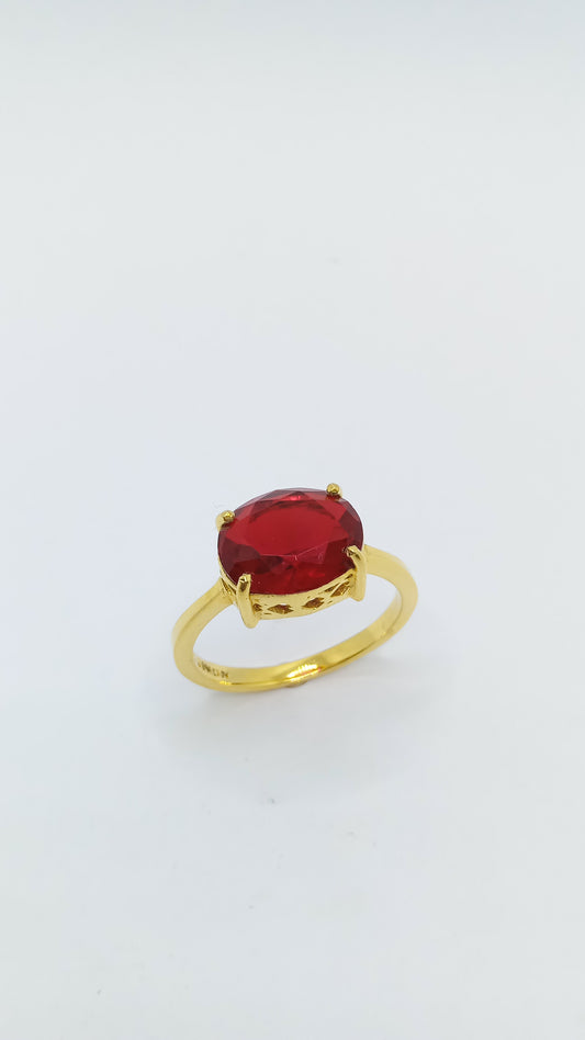 Anel em Prata, com banho em Ouro Amarelo e Cristal Rubelita