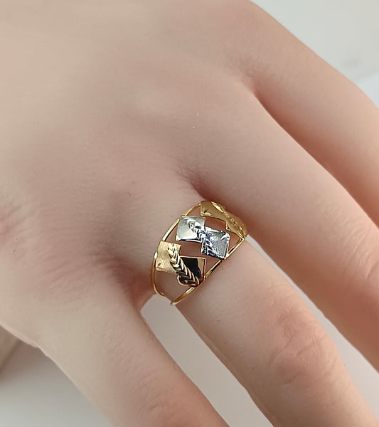 Anel em Ouro Branco, Vermelho e Amarelo 18k