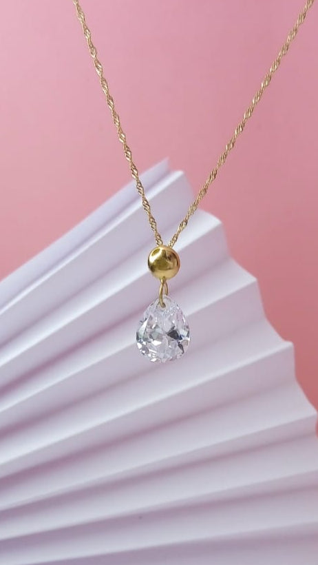 Pingente em Ouro 18k e Cristal Branco